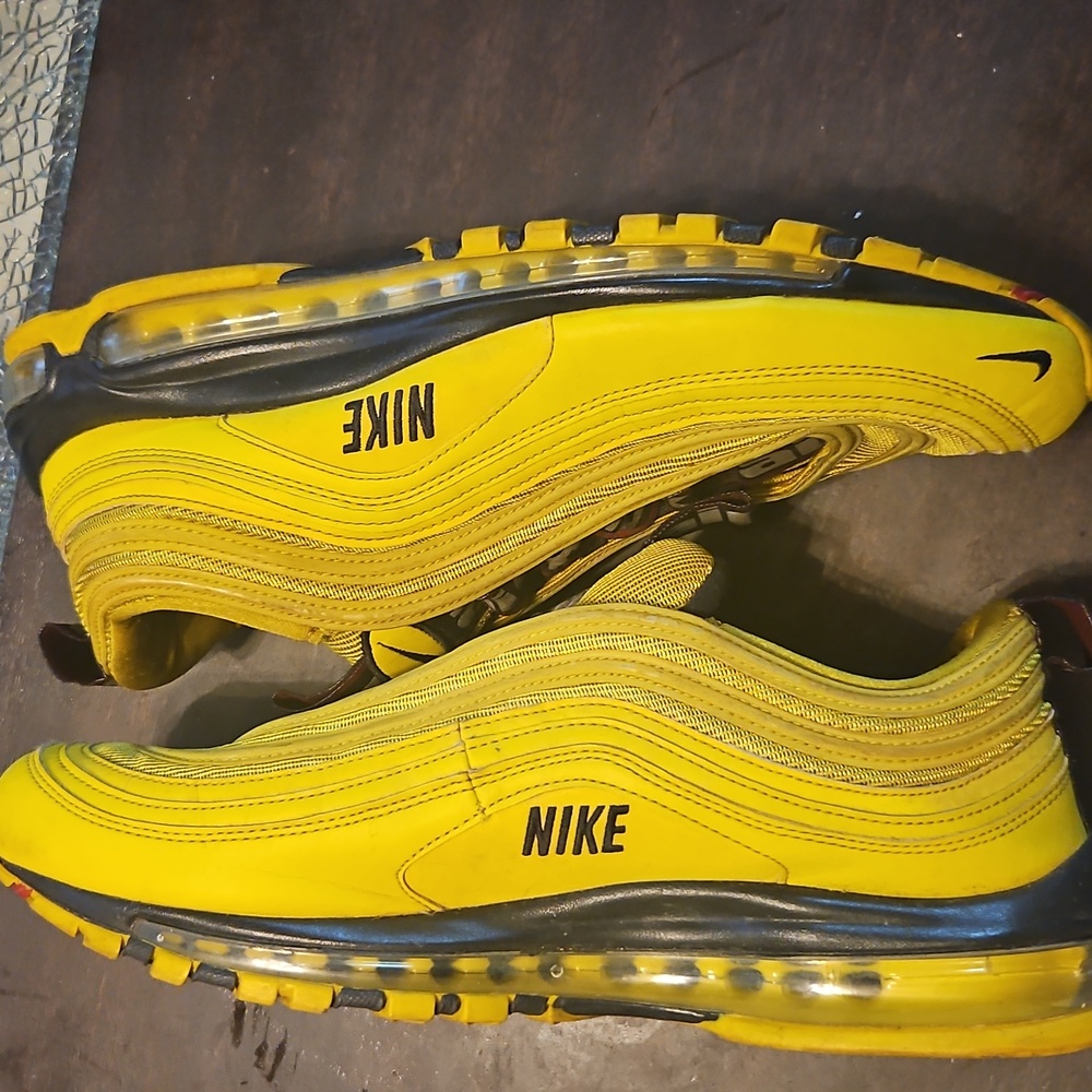Air max 97 citron Size 13
